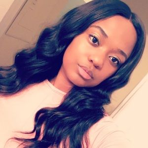 Meet your Posher, Chantelle